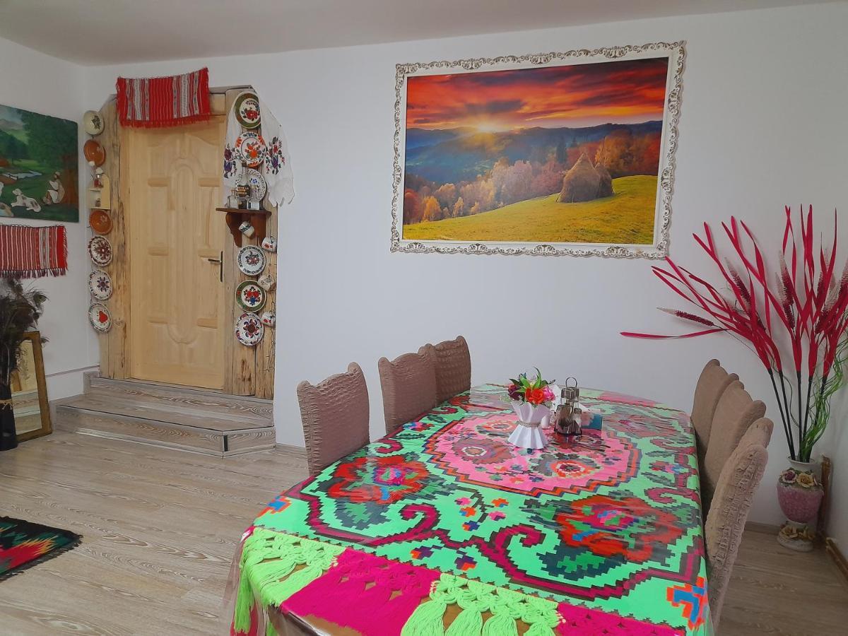 Casa De La Ferma Mariuca Βίλα Berbesti Εξωτερικό φωτογραφία